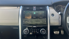 Land Rover Discovery 3.0 D300 R-Dynamic SE 5dr Auto Diesel Station Wagon